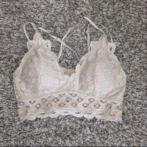Anemone Lace Bralette in Soft Beige